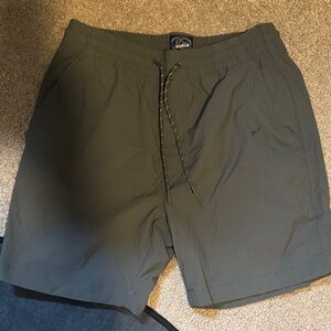 J. Crew 6in tech dock short